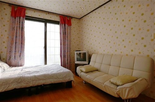 Foto 11 - Yangyang Guesthouse Pension