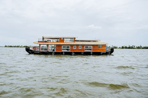 Photo 42 - Beachparadise Daycruise houseboat