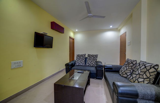 Falcons Nest Studio Apartments - Photo 10