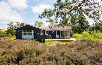 Photo 1 - 6 Person Holiday Home in Romo