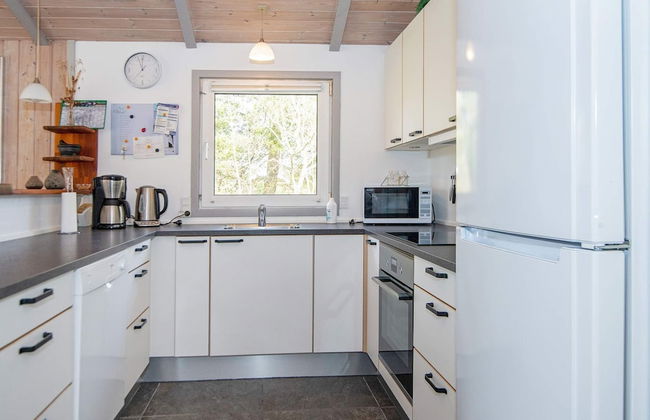 8 Person Holiday Home in Henne - Foto 12