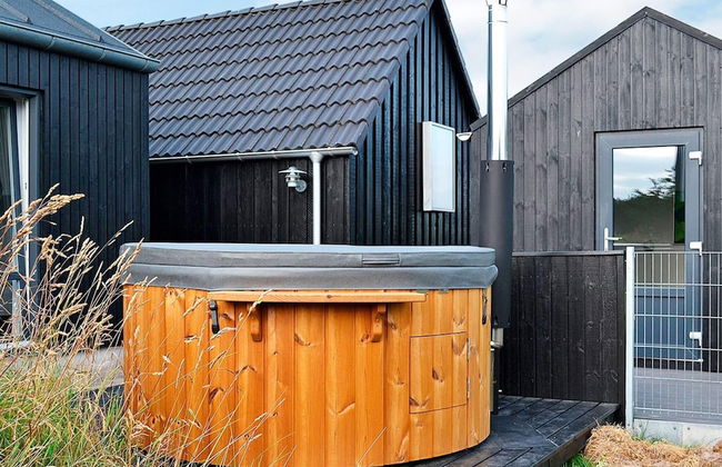 8 Person Holiday Home in Hvide Sande - Foto 3