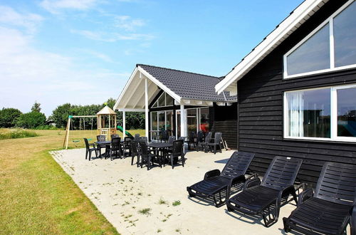 Photo 22 - 16 Person Holiday Home in Bogense