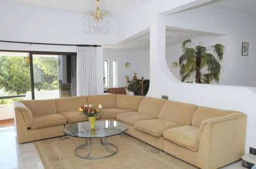 Foto 5 - Situated in a Superb Position, in The Old Village Area