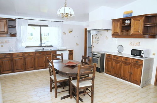 Foto 18 - Situated in a Superb Position, in The Old Village Area