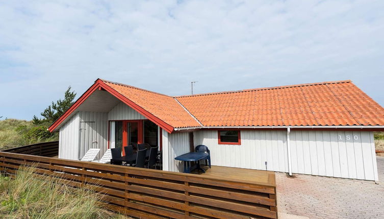 Photo 1 - 6 Person Holiday Home in Hvide Sande