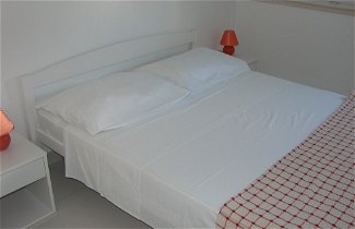Photo 2 - one Bedroom Apartment