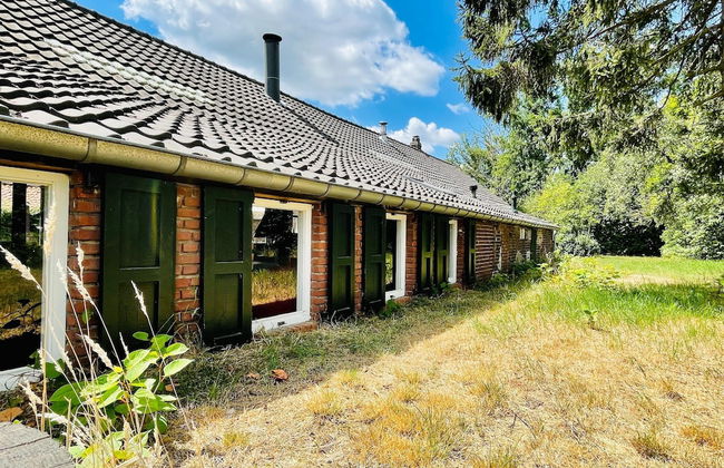 Spacious Farmhouse near Forest in Stramproy - Foto 40