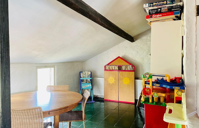 Spacious Farmhouse near Forest in Stramproy - Foto 28