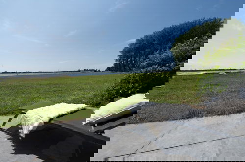 Foto 19 - Holiday Home by Veerse Meer With Panoramic View