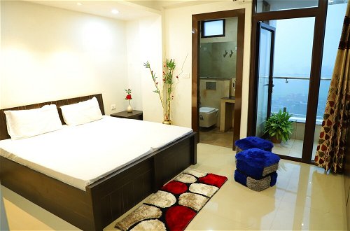 Photo 9 - Shivoham Yoga Retreat - Spacious and Fully Equipped Apartment in Tranquil Area