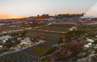 Foto 2 - La Barrique by Avantstay Secluded 14 Acre Estate w/ Vball & Pool