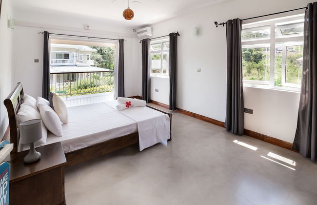 Flora's Self Catering - Foto 5