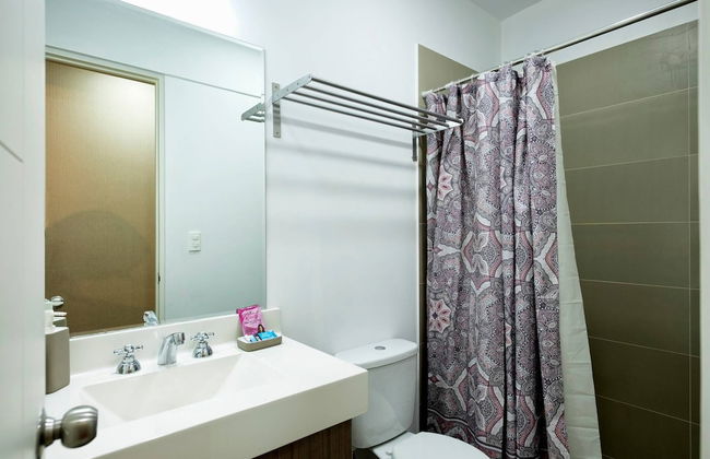 Ur Place Rentals - Modern 3bdrm, Swimming Pool And Gym - Foto 19