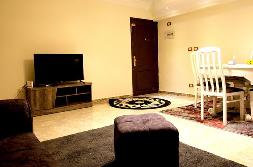 Photo 9 - Lovely and Nice 4-bed Apartment in Near Ring Road