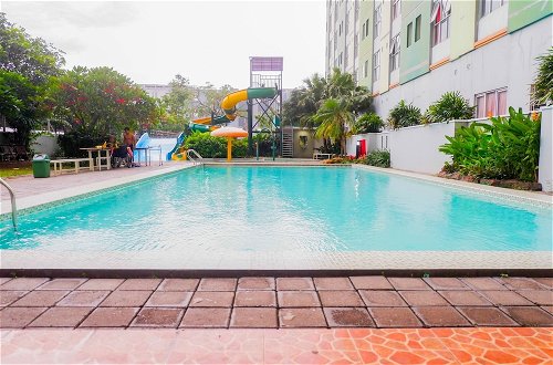 Foto 15 - Pool View 2BR at Dian Regency Apartment
