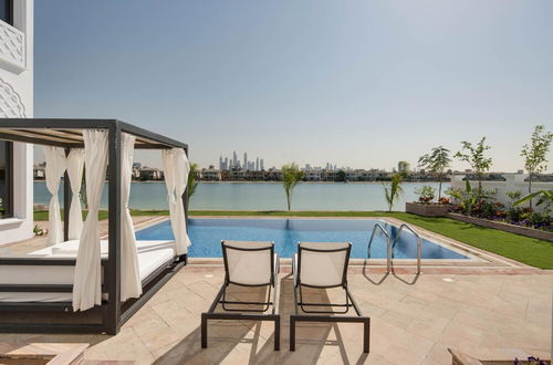 Photo 3 - 5 Villa w Private Pool Beach on Palm Jumeirah