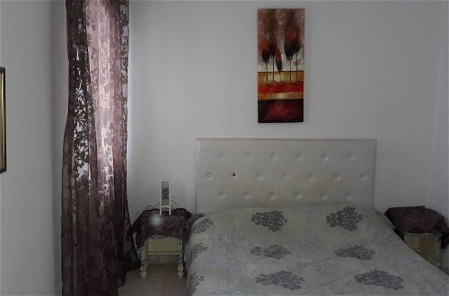 Foto 3 - Furnished Short Stay Apartment In Tunis