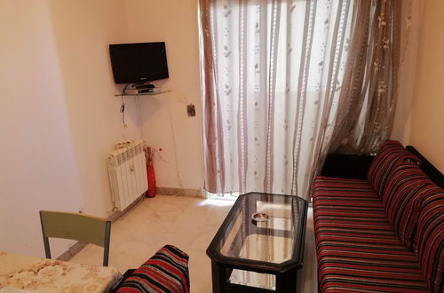 Photo 15 - Furnished Short Stay Apartment In Tunis