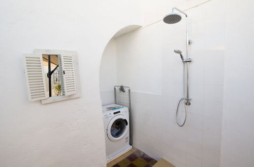 Photo 10 - Charming Townhouse With Aircon Only 500m From the Marina and the Typical Market