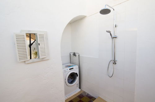 Photo 17 - Charming Townhouse With Aircon Only 500m From the Marina and the Typical Market