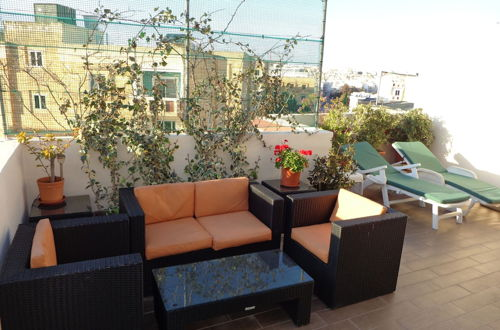 Photo 13 - Lovely Penthouse With Private sun Terrace Between Valletta and Sliema