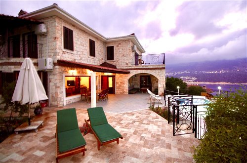 Foto 14 - Villa With Fantastic Views in a Prime Location in Kas Peninsula