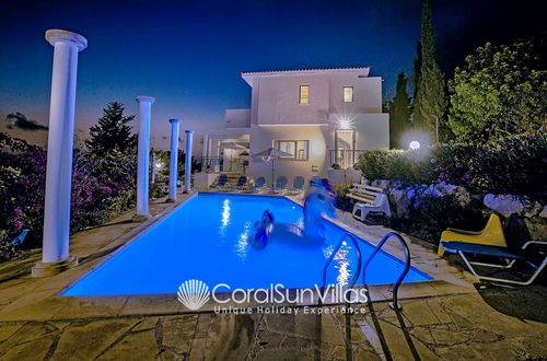 Foto 29 - Wonderful Quiet Area, Completely Privacy, Large Private Pool, Colourful Garden