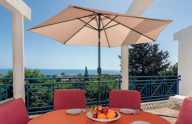 Wonderful Quiet Area, Completely Privacy, Large Private Pool, Colourful Garden - Photo 57