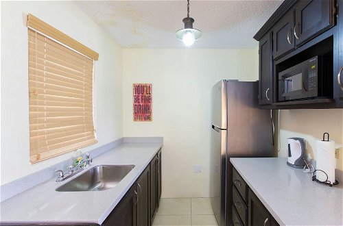 Photo 4 - New Kingston Guest Apartment IV