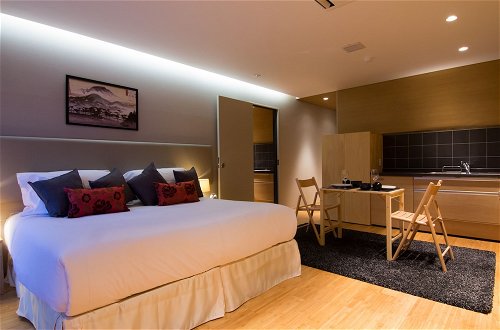 Photo 1 - Koharu Resort Hotel & Suites