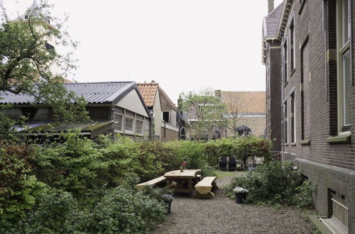Photo 11 - Luxurious Holiday Home in Enkhuizen With Parking