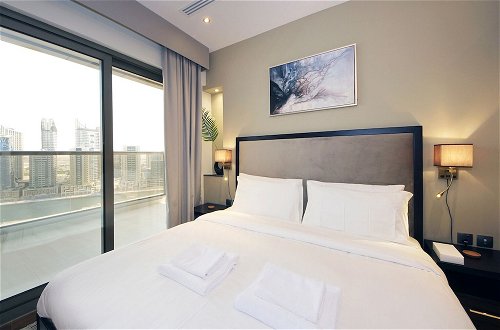 Photo 3 - Stunning 2 Bedroom in ELite Residences 1