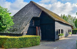 Photo 1 - Posh Holiday Home in Alphen with Hot Tub