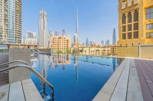 Foto 29 - Art-inspired apartment amidst Downtown Dubai