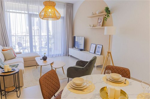 Foto 20 - Art-inspired apartment amidst Downtown Dubai
