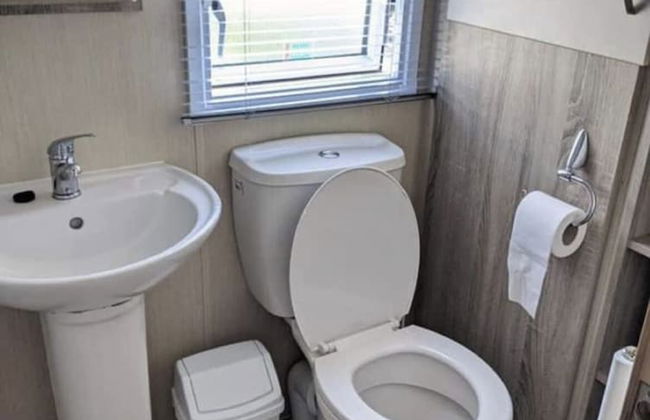 Immaculate Sen Friendly 3-bed Caravan in Porthcawl - Foto 14
