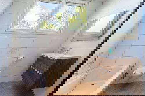 Foto 13 - Spacious Detached Holiday Home