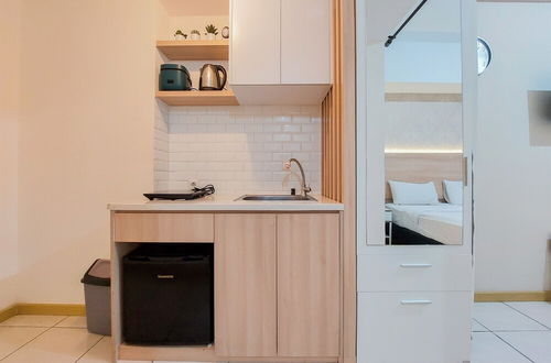 Photo 11 - Nice Studio Apartment At M-Town Residence