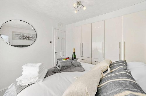 Foto 14 - Impeccable Apartment in Bletchley Milton Keynes