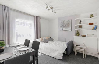 Photo 2 - Impeccable Apartment in Bletchley Milton Keynes