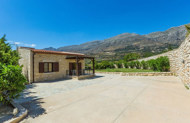 Villa Poseidon Lefkogis - Photo 11