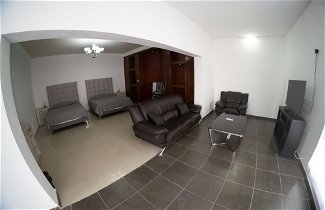 Foto 1 - Room in Lodge - Spacious Apartment for 2 People