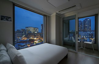 Foto 1 - Urbanstay Myeongdong