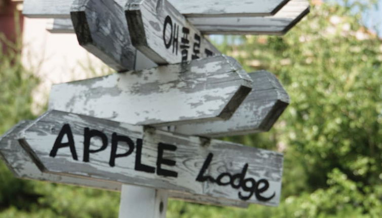 Photo 1 - Applelodge