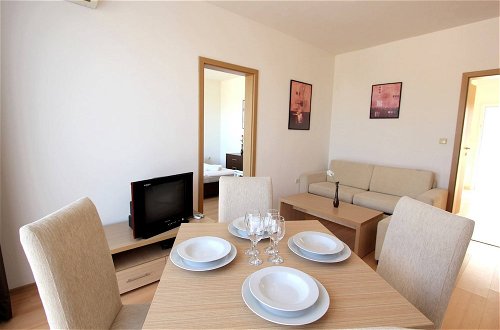 Foto 7 - Charming Apartment With 1 Bedroom for up to 4 Pax
