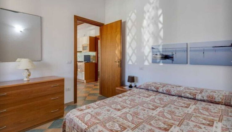 Foto 1 - Air-conditioned Apartment 300 Meters From the sea