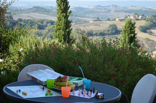 Foto 20 - Luxurious Holiday Home With Private Patio, Tuscany, With Panoramic Swimming poo