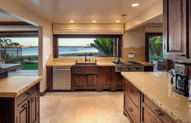 Endless Summer by Avantstay Serene Beachfront Escape w/ Sunset Views! - Foto 8