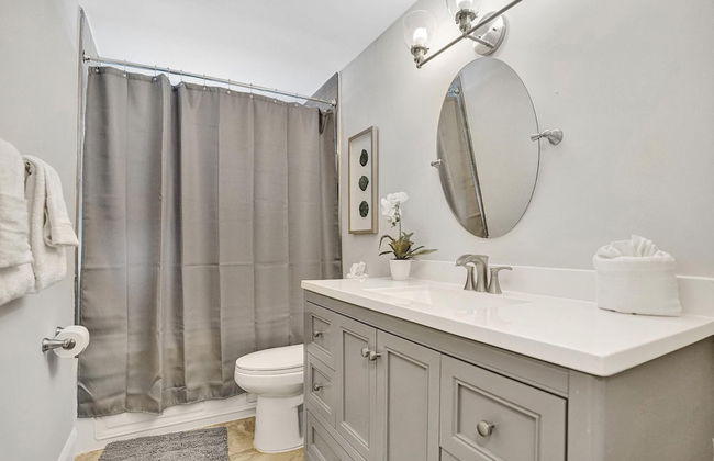 5BR with Heated Pool 5 min to Beach - Foto 30